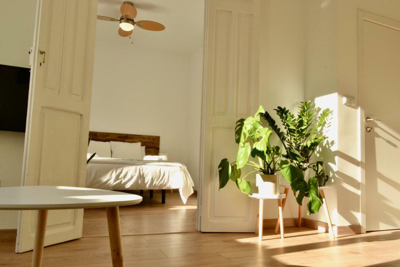 Hola Valencia - Holiday Apartments Dış mekan fotoğraf
